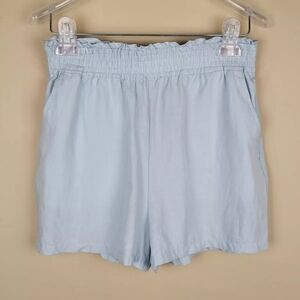 Blank NYC Size XS Light Blue Linen Blend Pull On Shorts Smocked Waist NWT